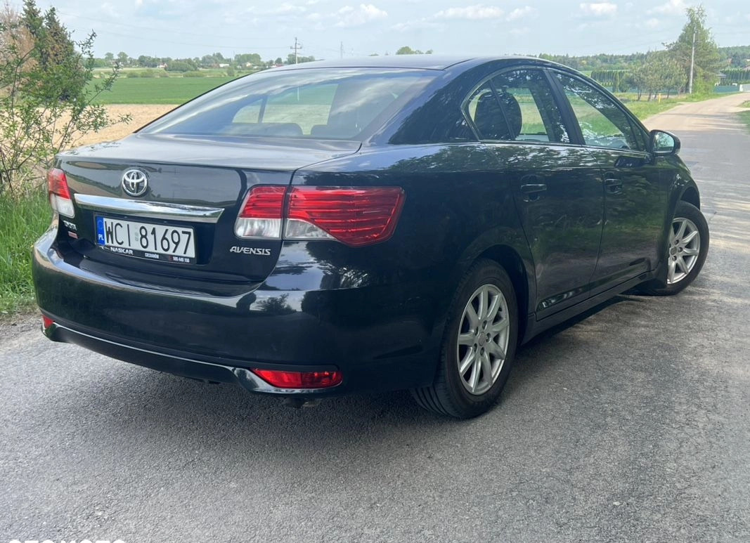 Toyota Avensis cena 37900 przebieg: 189600, rok produkcji 2012 z Ciechanów małe 79